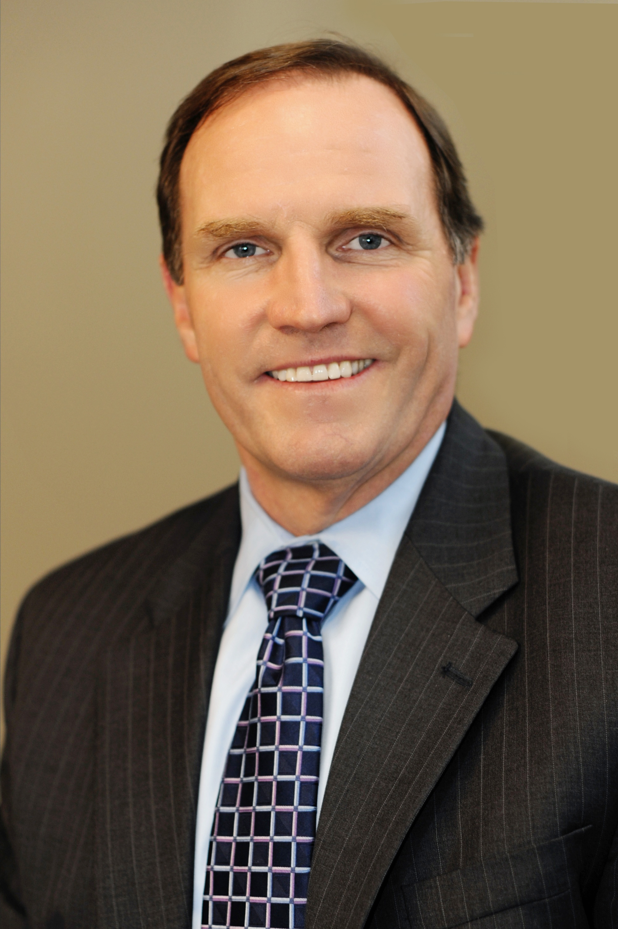 Mr John L Dugan CFP